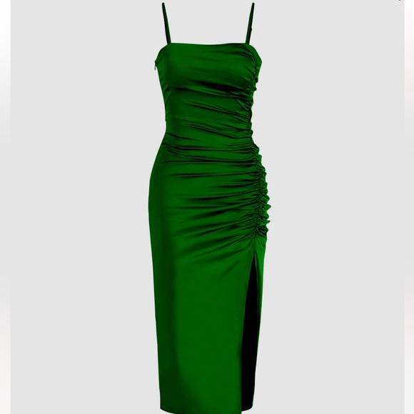 Brand New Emerald Green Evening Gown size large US 8 - Picture 1 of 4